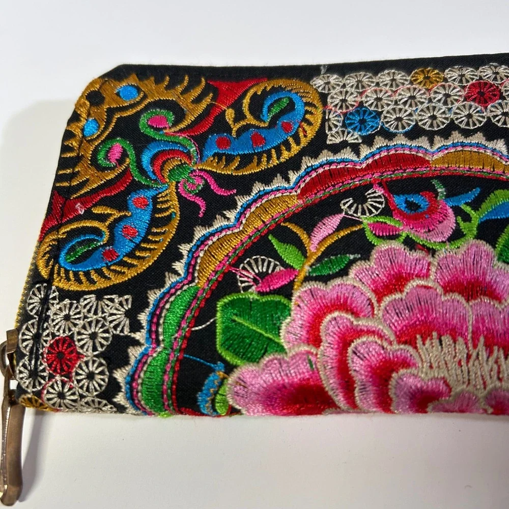 Floral Embroidered Wallet Black Zip‎ Around Organizer Women's Flower Boho Peony